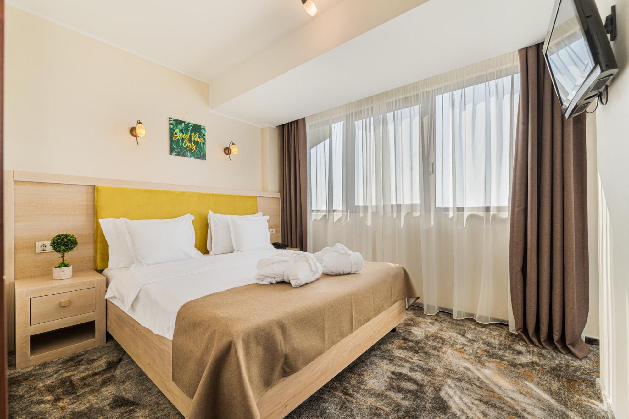 Faleza Hotel By Vega Galaţi エクステリア 写真